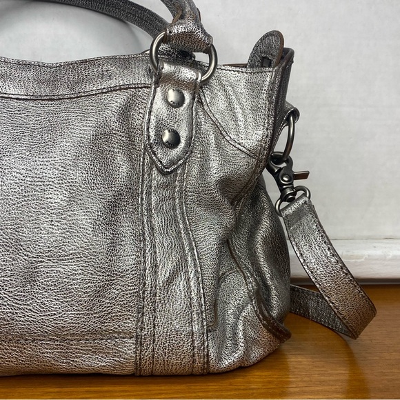 Frye Mellissa Metallic Tote Purse - Picture 7 of 15